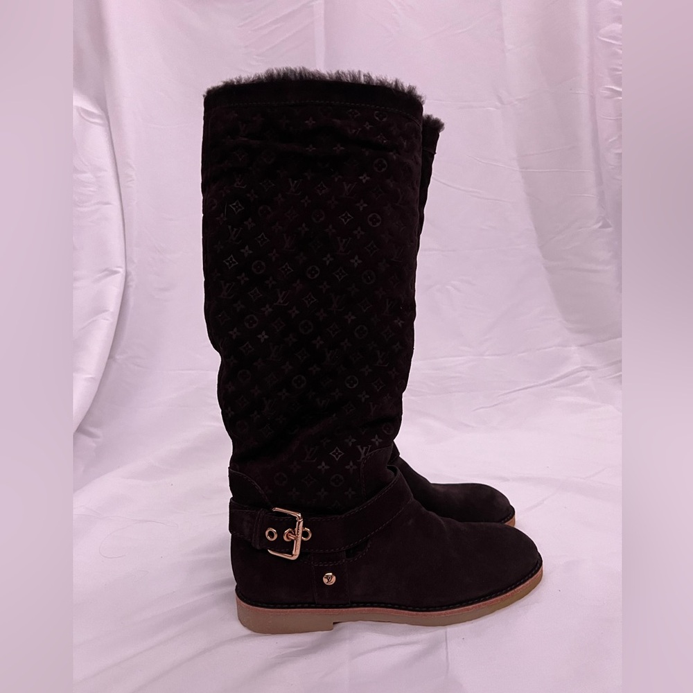 Louis Vuitton Fauvist Brown Monogram Suede Knee Length Boots - Picture 2 of 16